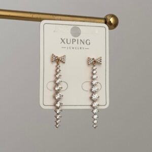 Xuping Papyon Ucu Sallantılı Taşlı Küpe