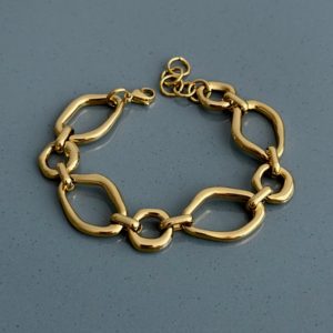 çelik gold farklı halka geçmeli bileklik