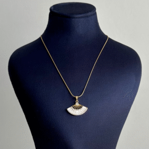 çelik gold beyaz yelpaze 45cm kolye