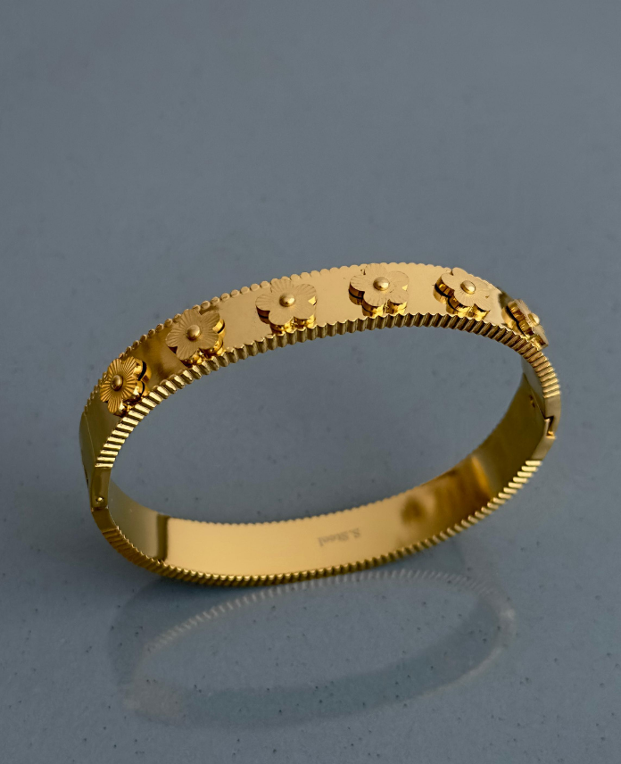 1-1.png çelik gold altı çiçek kelepçe - Görsel 1