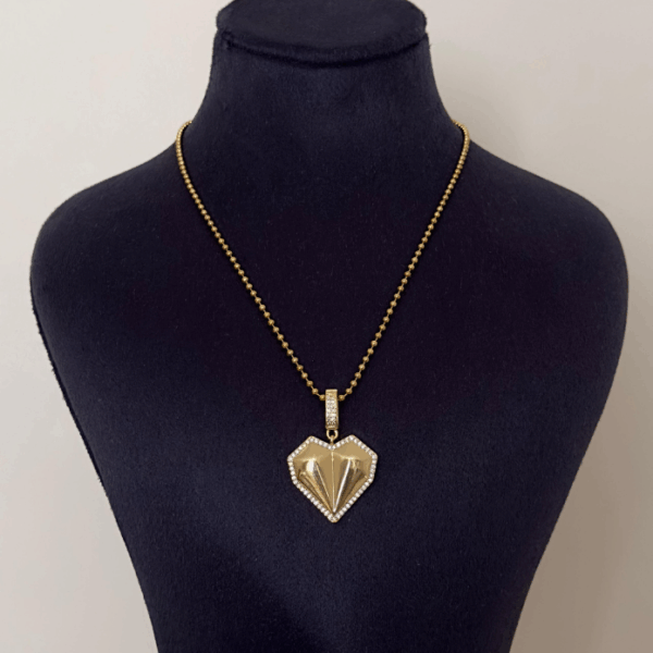 çelik kalp boncuklu zincir taşlı kolye