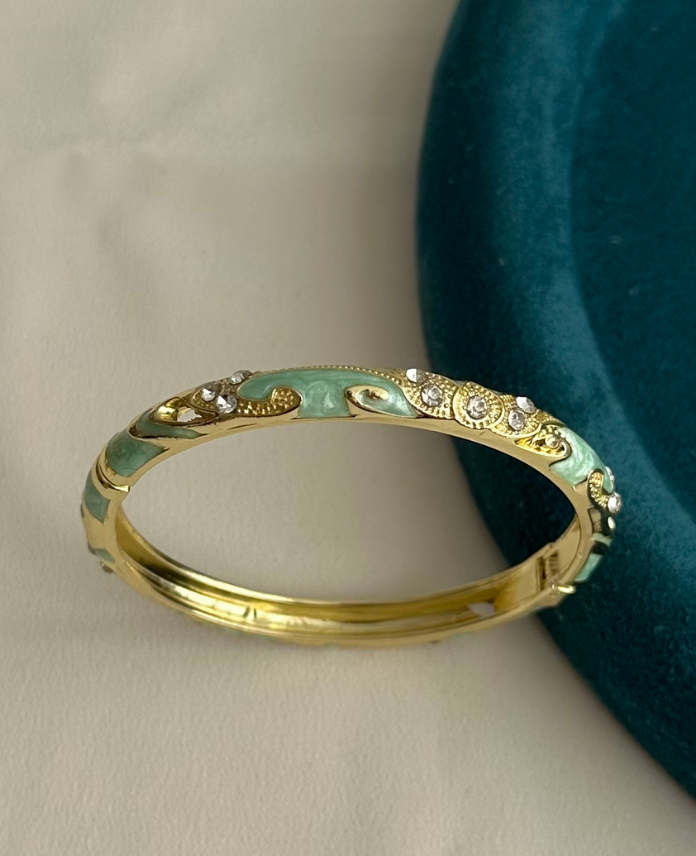 17-1-2.png çelik gold mineli dalga taşlı yeşil kelepçe - Görsel 1