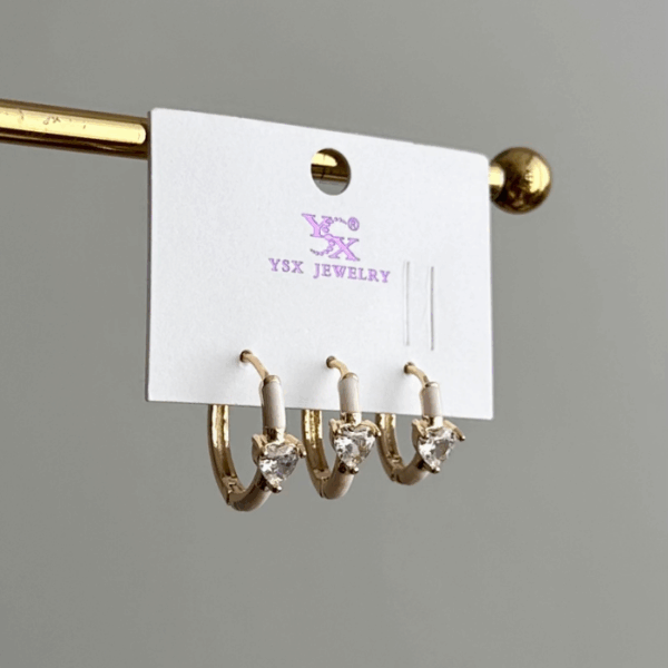 ysx gold halka beyaz mineli kalp üçlü küpe
