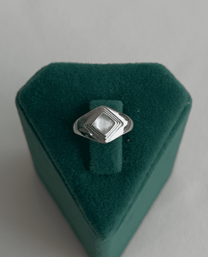 191.png pirinç silver eklem baklava taşlı yüzük - Görsel 1