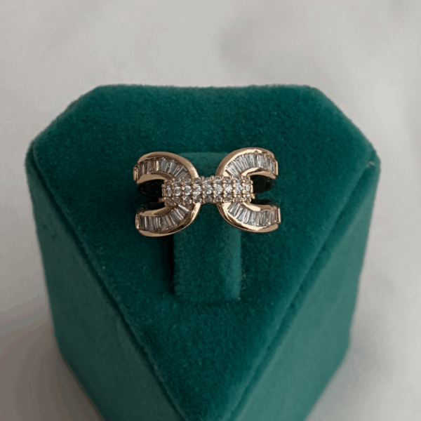 xuping rose numaralı elips geçme taşlı yüzük