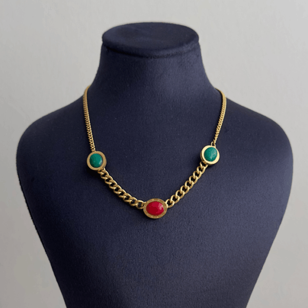 çelik gold zincir yeşil kırmızı doğaltaş 45cm kolye