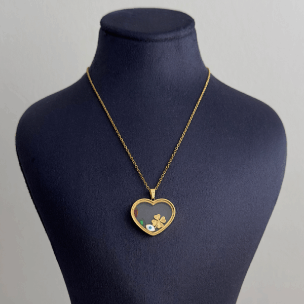 çelik gold cam kalp yonca 45cm kolye