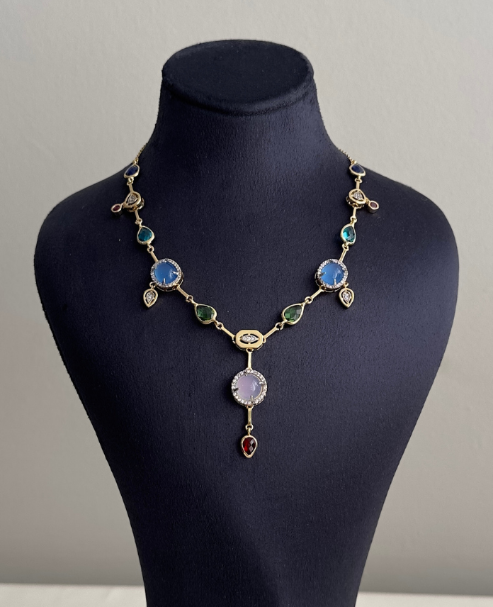 240.png çelik gold y büyük renkli taşlı 45cm kolye - Görsel 1