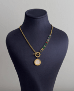 çelik gold yuvarlak çift taraflı baget renkli taşlı 45cm kolye