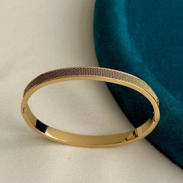 çelik gold ince tırtıklı kelepçe