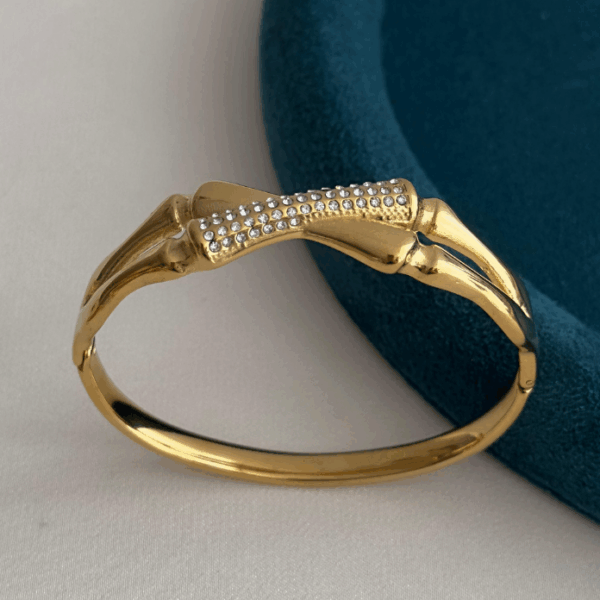 çelik gold kemik x taşlı kelepçe