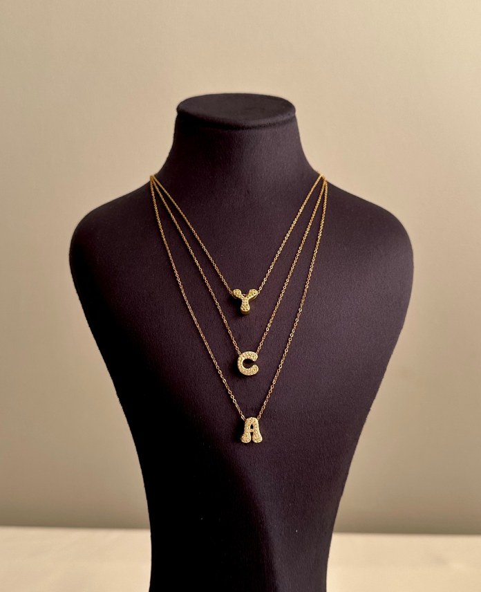 56-1-1.png çelik gold balon taşlı harf 45cm kolye - Görsel 1