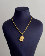 çelik gold burgu mektup plaka 45cm kolye