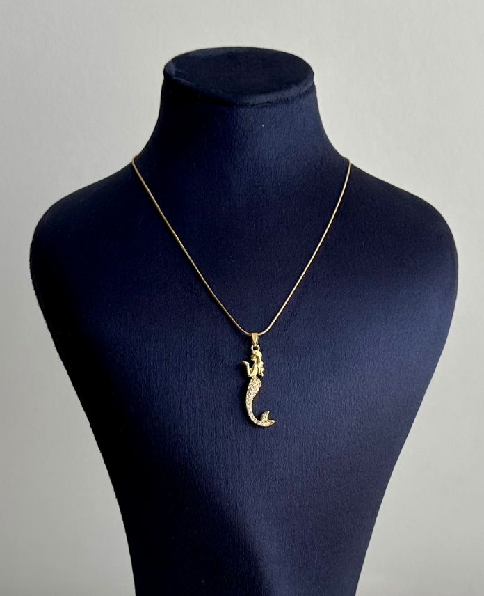 66-1-2.png çelik gold deniz kızı 45cm kolye - Görsel 1