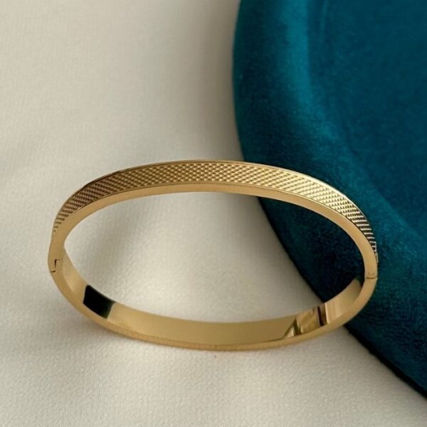 çelik gold ince tırtıklı kelepçe