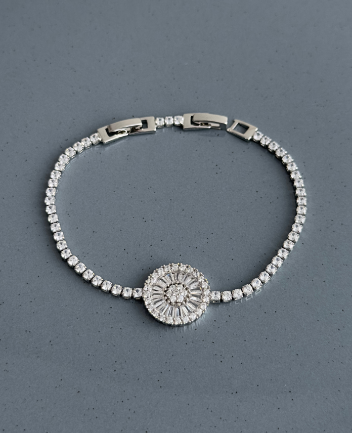 75-4.png zirkon silver su yolu yuvarlak bileklik - Görsel 1