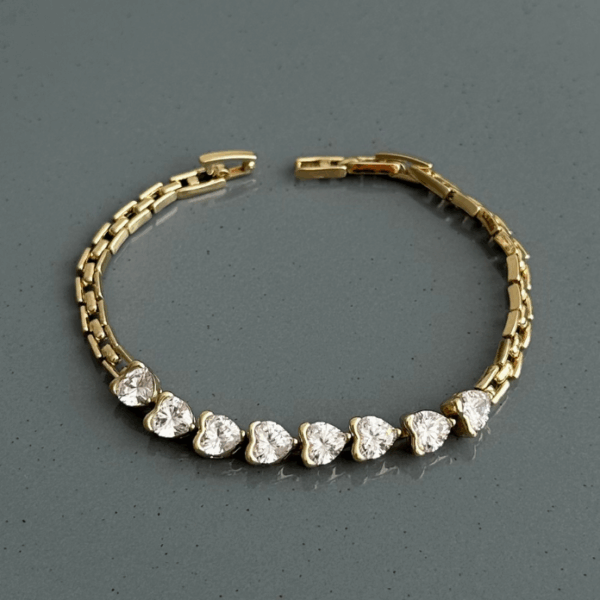 xuping gold kalp sıra taş bileklik