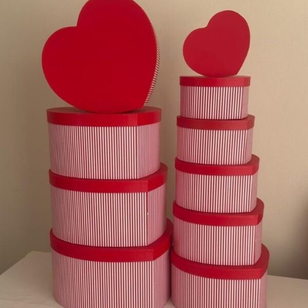 10 Boy Kırmızı Çizgili Kalp Kutu