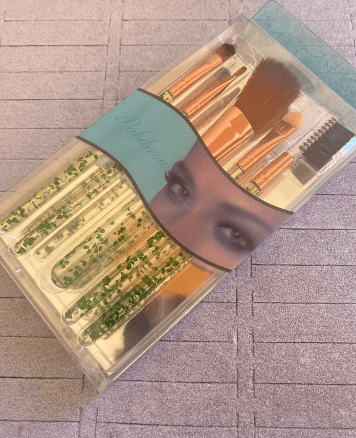 AK5LIMAKYAJFIRCASISULU.png Aksesuar 5 Lı Makyaj Fırçası Sulu - Görsel 1