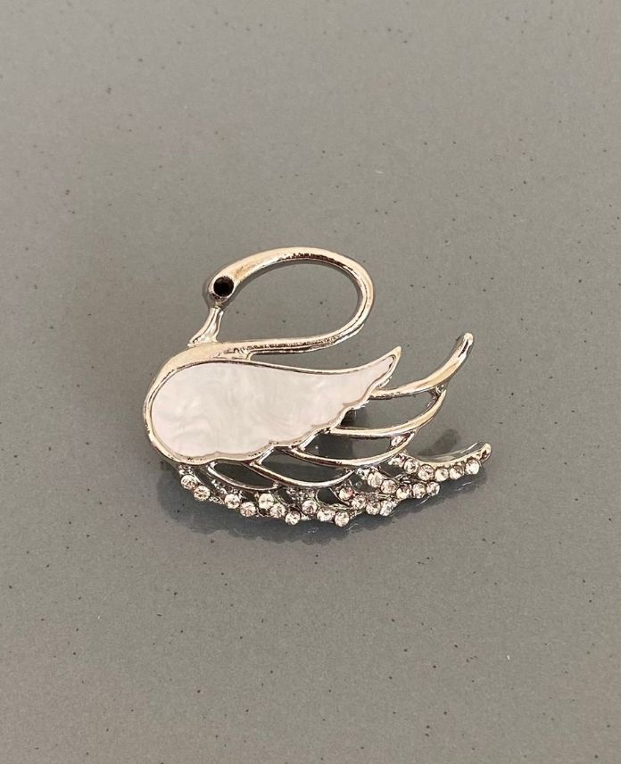 AKBROSKUGUS-1.jpg Pirinç Kuğu Broş - Görsel 1