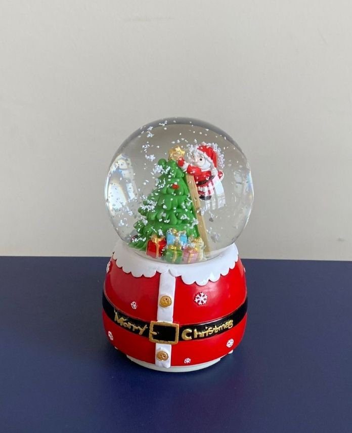 AKKARKURESIYILBASIBUYUKBOY2-1-1.jpg Yılbaşı Kar Küresi 14Cm Işıklı Müzikli - Görsel 1