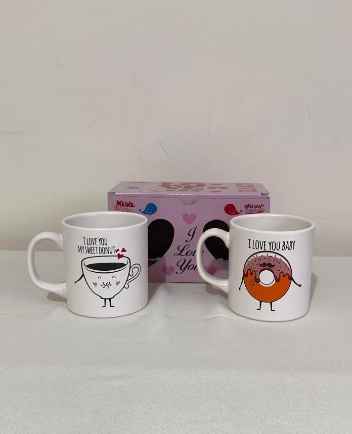 AKSEVGILILERGUNUKUPASETI1-1.jpg Sevgililer Günü Özel Kutulu Kupa Seti - Görsel 1