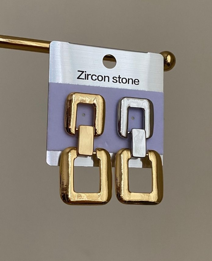 BIKUZIRCONGECMELIKARELERM-1.jpg Bijüteri Zircon Geçme Kare Küpe - Görsel 1