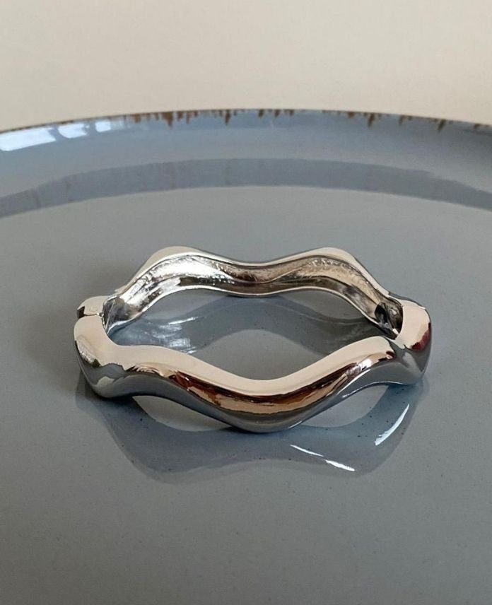 BKEMIKNATISLIDALGAS-1.jpg Bijüteri Mıknatıslı Dalga Kelepçe - Görsel 1