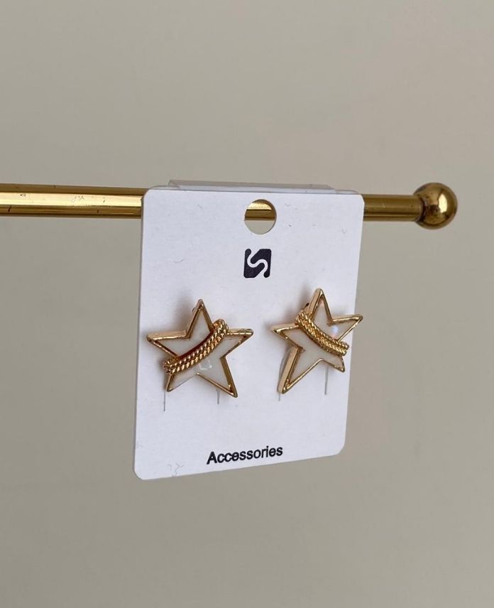 BKUYILDIZSEDEFFLIG-1.jpg Bijüteri Yıldız Sedefli Küpe - Görsel 1