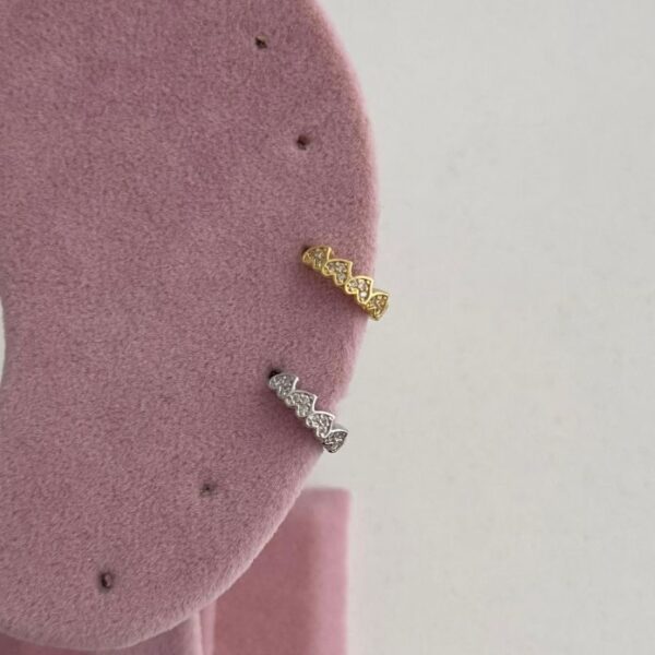 Çelik Kalp Sıra Taş Helix Piercing