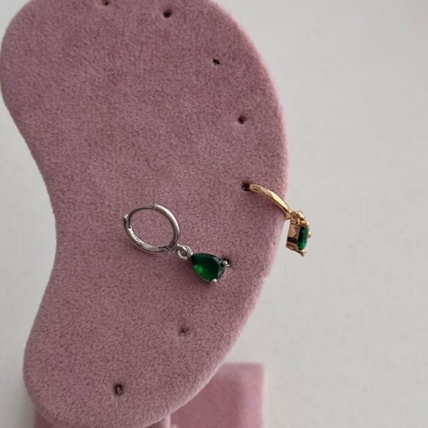 Çelik Sallantılı Yeşil Taş Helix Piercing