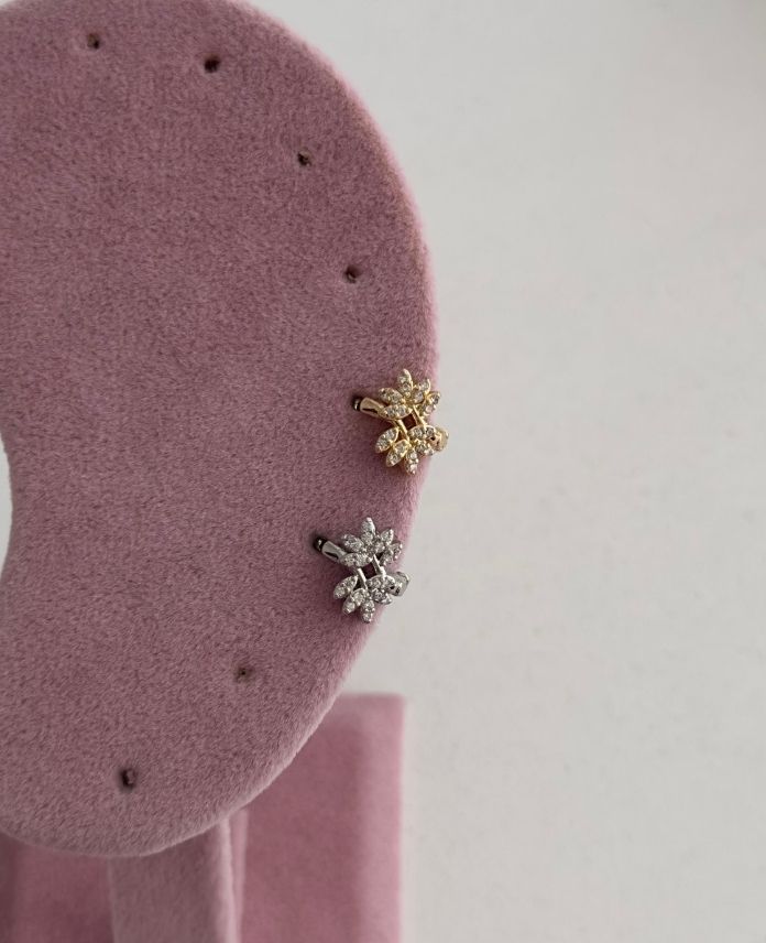 CHEYAPRAK-1.jpg Çelik Yaprak Helix Piercing - Görsel 1