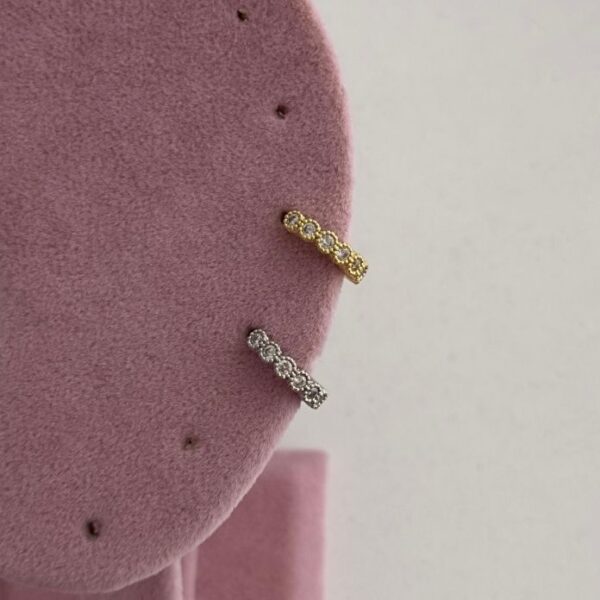 Çelik Yuvarlak Sıra Taş Helix Piercing