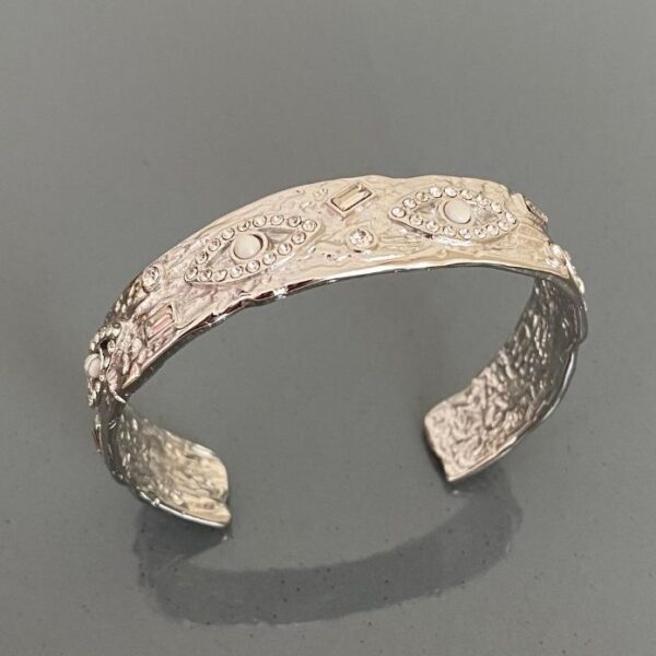 Çelik Göz Beyaz Taşlı Geçmeli Kelepçe