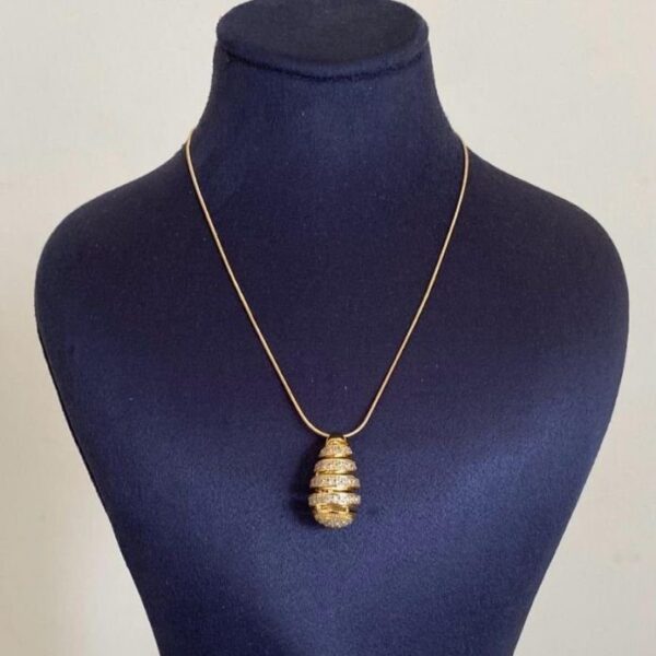 Çelik Damla Çizgili Taş Kolye