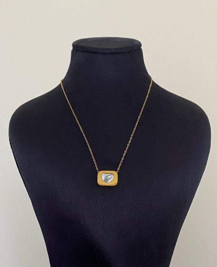 CKODIKDORTGENPLAKASEDEFKALPG-1.jpg Çelik Dikdörtgen Plaka Sedefli Kalp Kolye - Görsel 1