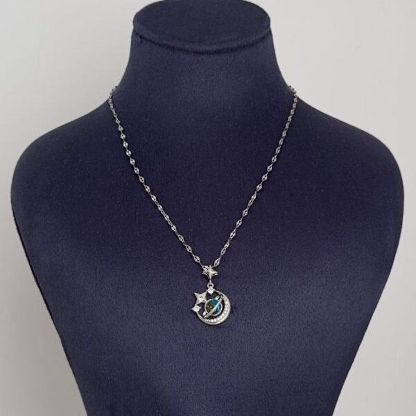 Çelik Gezegen Taşlı Kolye