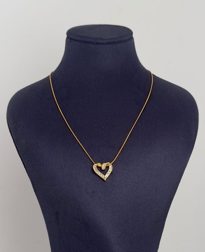 CKOICTENGECMEKALPTASLIG-1.jpg Çelik İçten Geçme Kalp Taşlı Kolye - Görsel 1