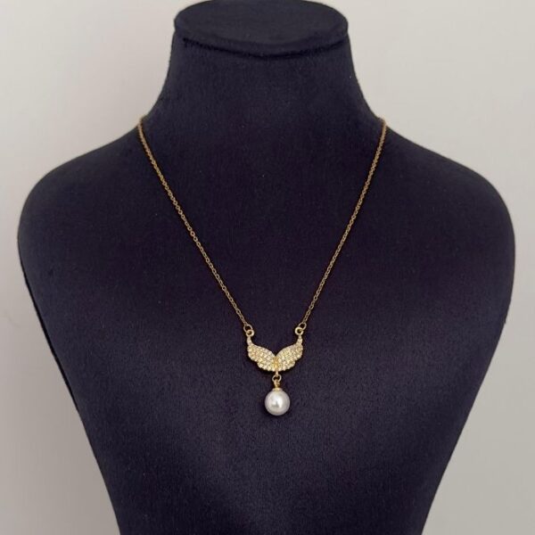 Çelik Kanat Ucu İnci Kolye