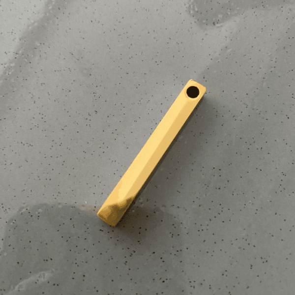 Çelik Sütun Kolye Ucu