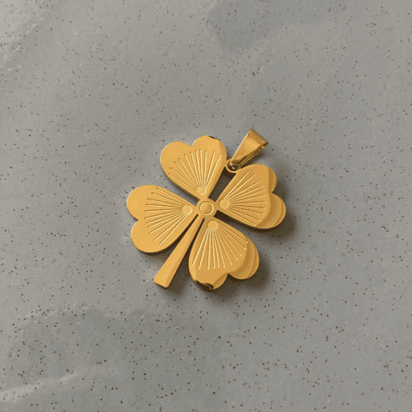 Çelik Yonca Büyük Kolye Ucu