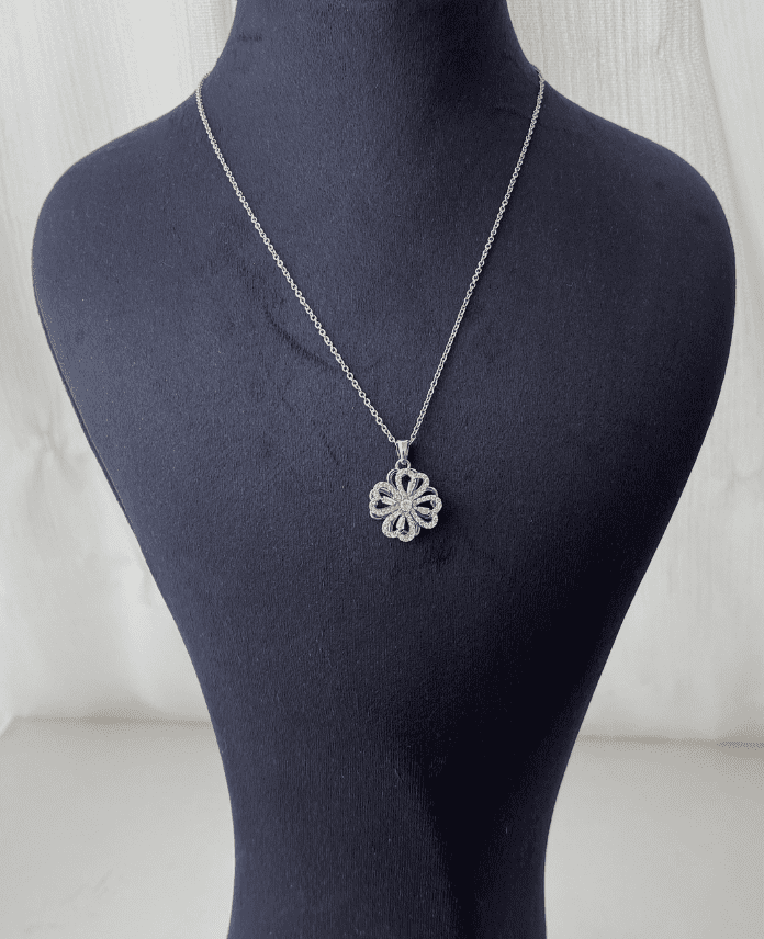 CKOYONCADONENS.png Çelik Dönen Yonca Kolye - Görsel 1