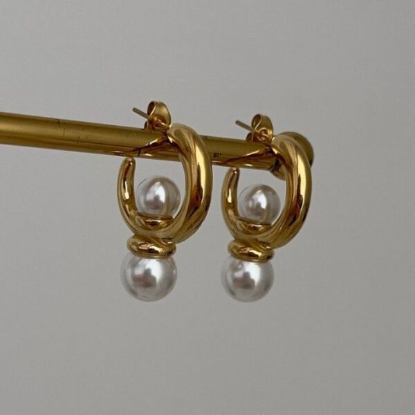 Çelilk Halka İçten Geçme İnci Küpe