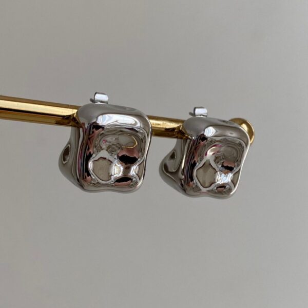 Çelik Kare Buruşuk Küpe