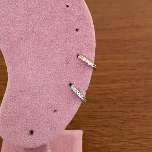 Pirinç Helix Sıralı Taşlı Piercing