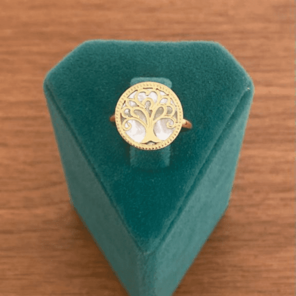 Çelik Ayarlamalı Ağaçlı Sedefli Yüzük