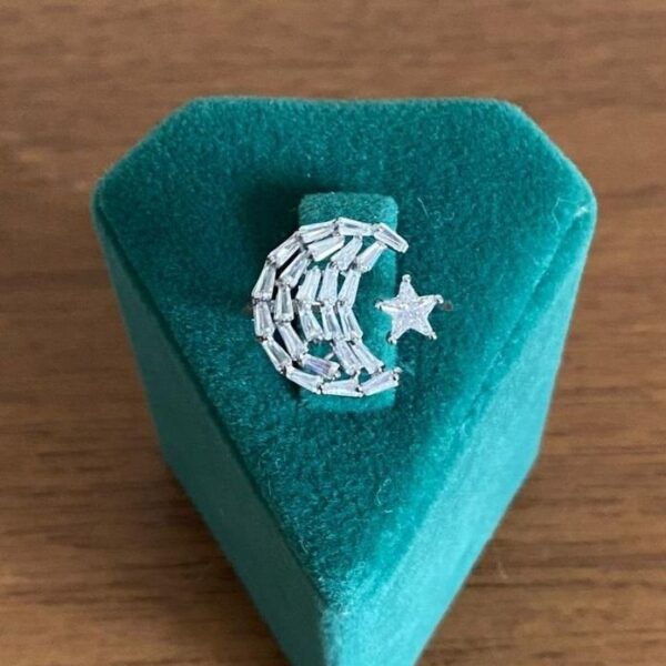 Çelik Ayarlamalı Ayyıldız Taşlı Yüzük