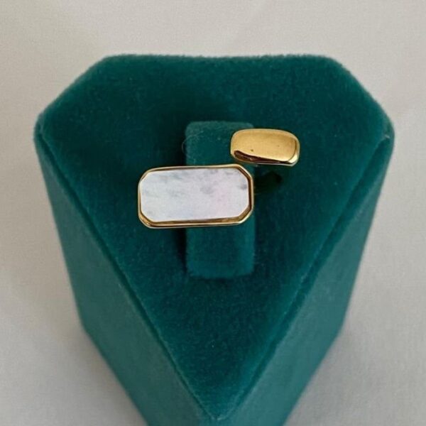 Çelik Ayarlamalı Dikdörtgen Sedef Yüzük