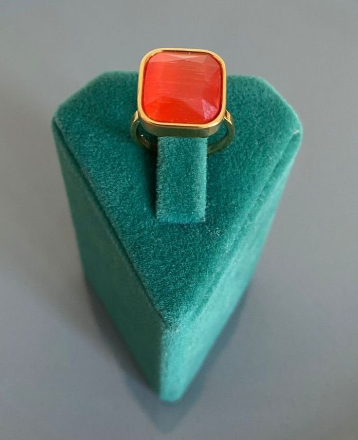 CYUAYARLAMALIKIRMIZIKARETASG-1.jpg Çelik Ayarlamalı Kırmızı Kare Yüzük - Görsel 1