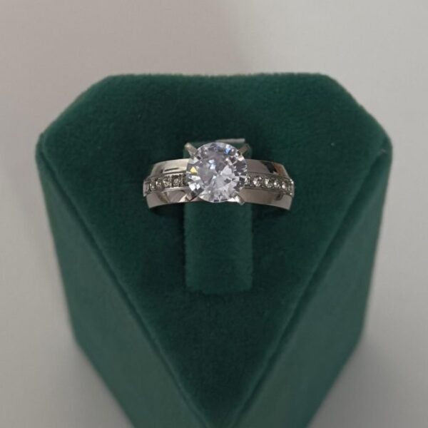 Çelik Numaralı Tektaş Suyolu Yüzük